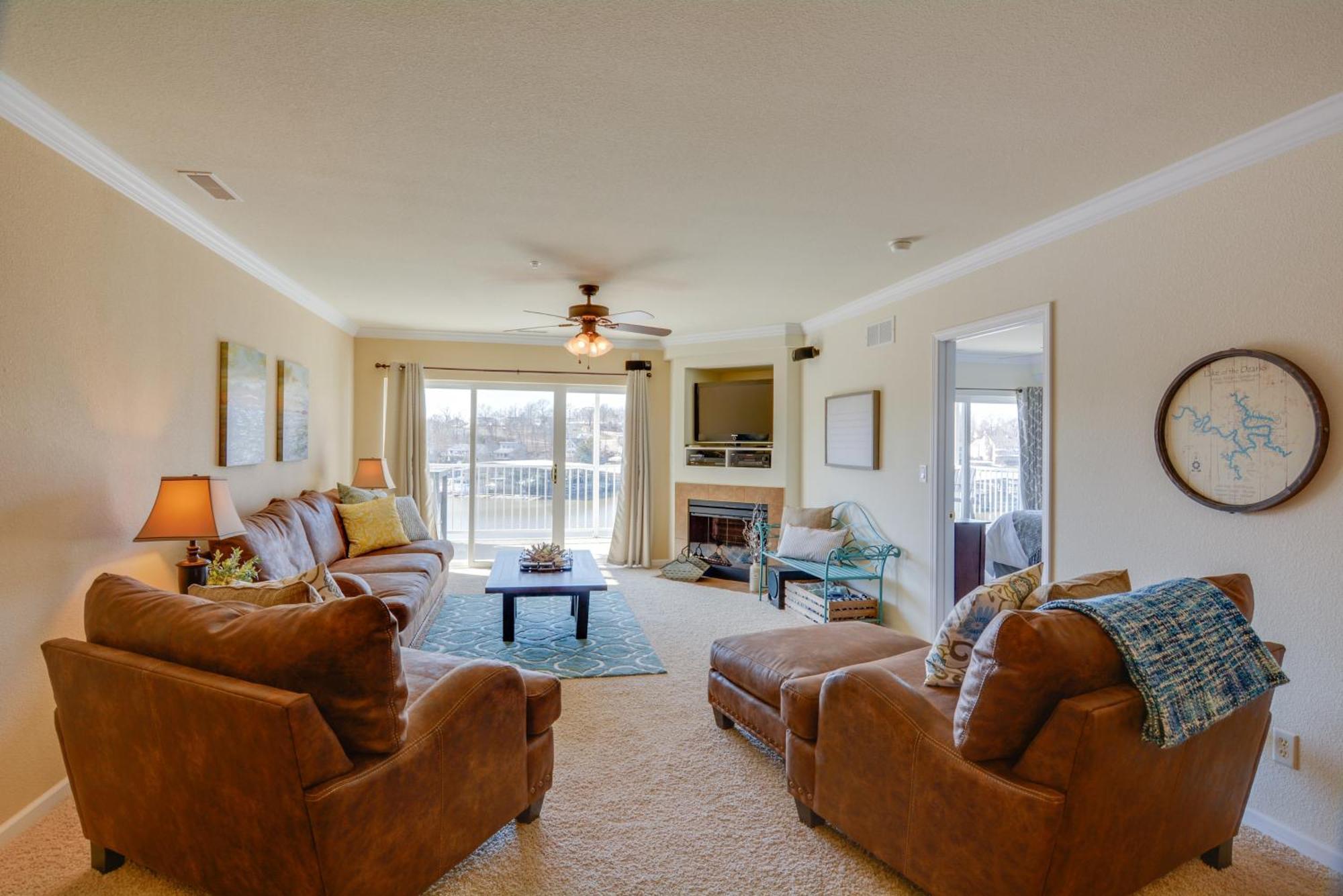 Lakefront Osage Beach Condo With Pool And Water Views! Zewnętrze zdjęcie