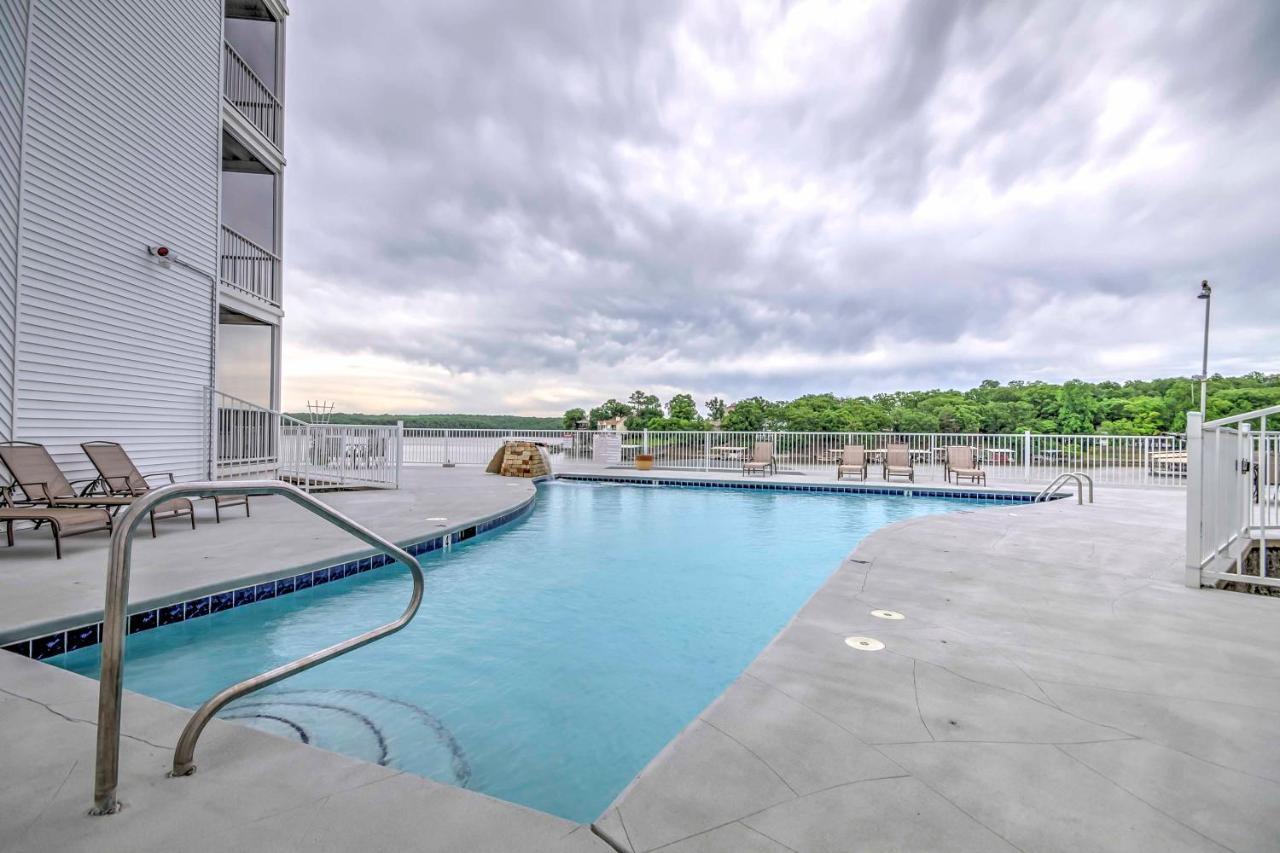 Lakefront Osage Beach Condo With Pool And Water Views! Zewnętrze zdjęcie